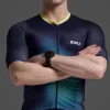 New 2XU Aero Hex Tri Sleeved Top