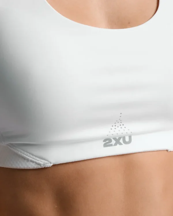 New 2XU Aero Mesh Medium Impact Bra