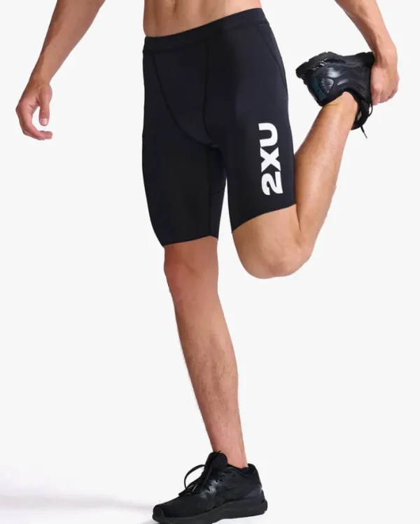 New 2XU Aero 9" Tri Shorts Black/White