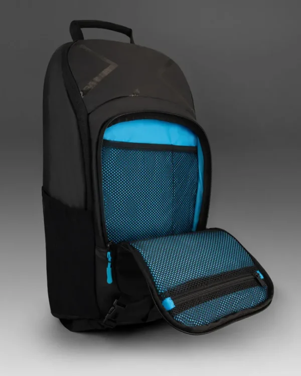 Hot 2XU Commute Backpack