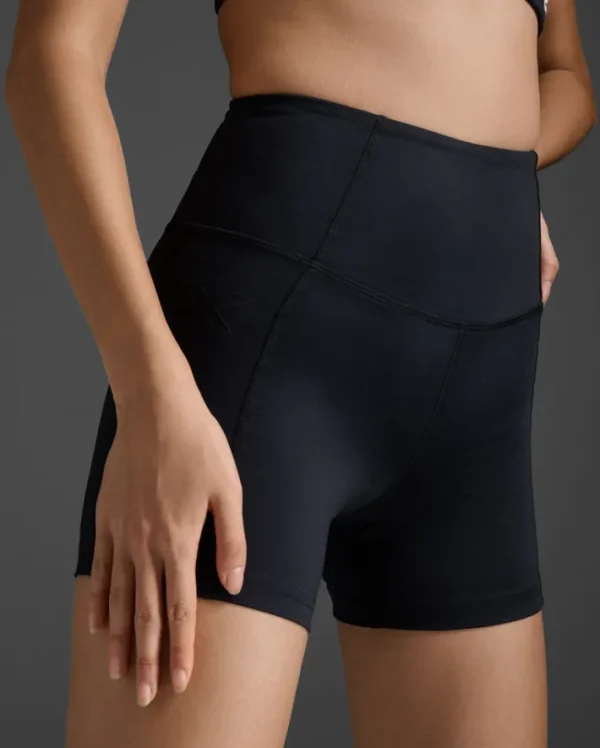 Online 2XU Form Soft Touch Hi-Rise Compression 4" Shorts Black/Black