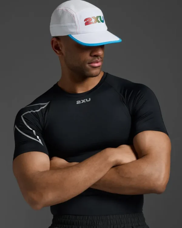 Discount 2XU Light Speed Cap White/Multi-Colour