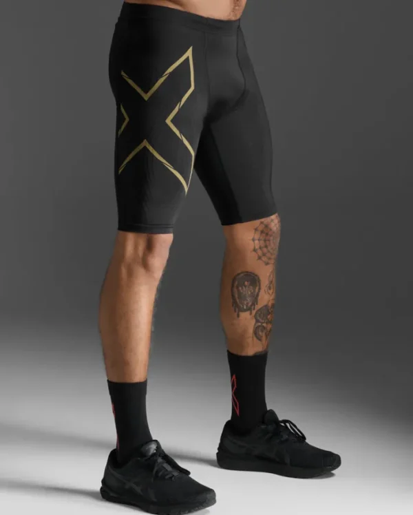 Hot 2XU Light Speed Compression Shorts Black/Gold Reflective