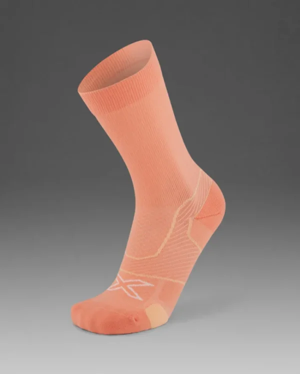 Clearance 2XU Vectr Cushion Crew Socks Digital Peach/White