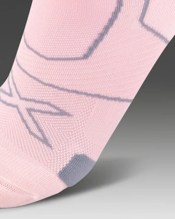 Outlet 2XU Vectr Cushion No Show Compression Socks Dusty Pink/Grey