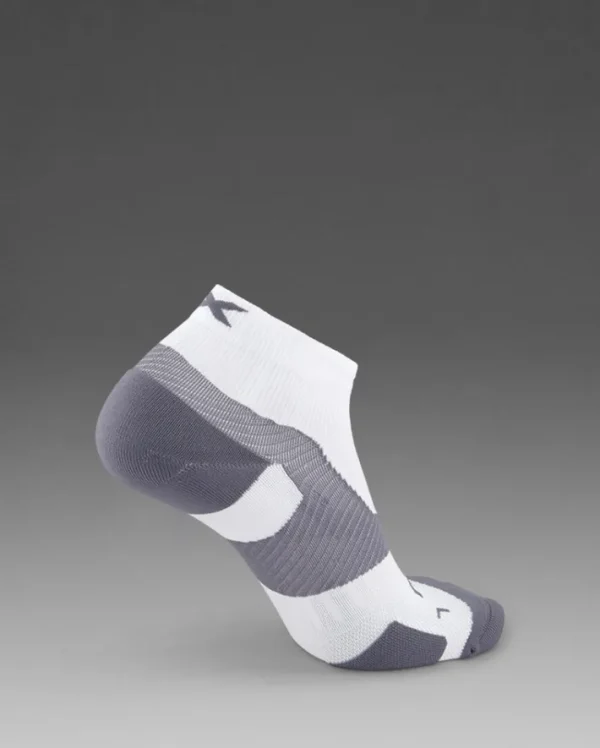 Online 2XU Vectr Light Cushion 1/4 Crew Compression Socks White/Grey