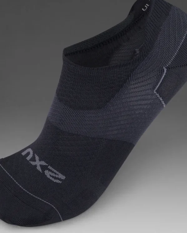 New 2XU Vectr Ultralight No Show Compression Socks